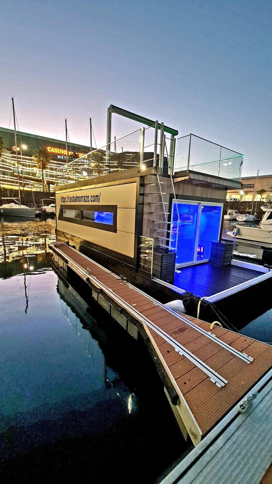 Barco-Apartamento En El Nautico De Vigo Exterior photo